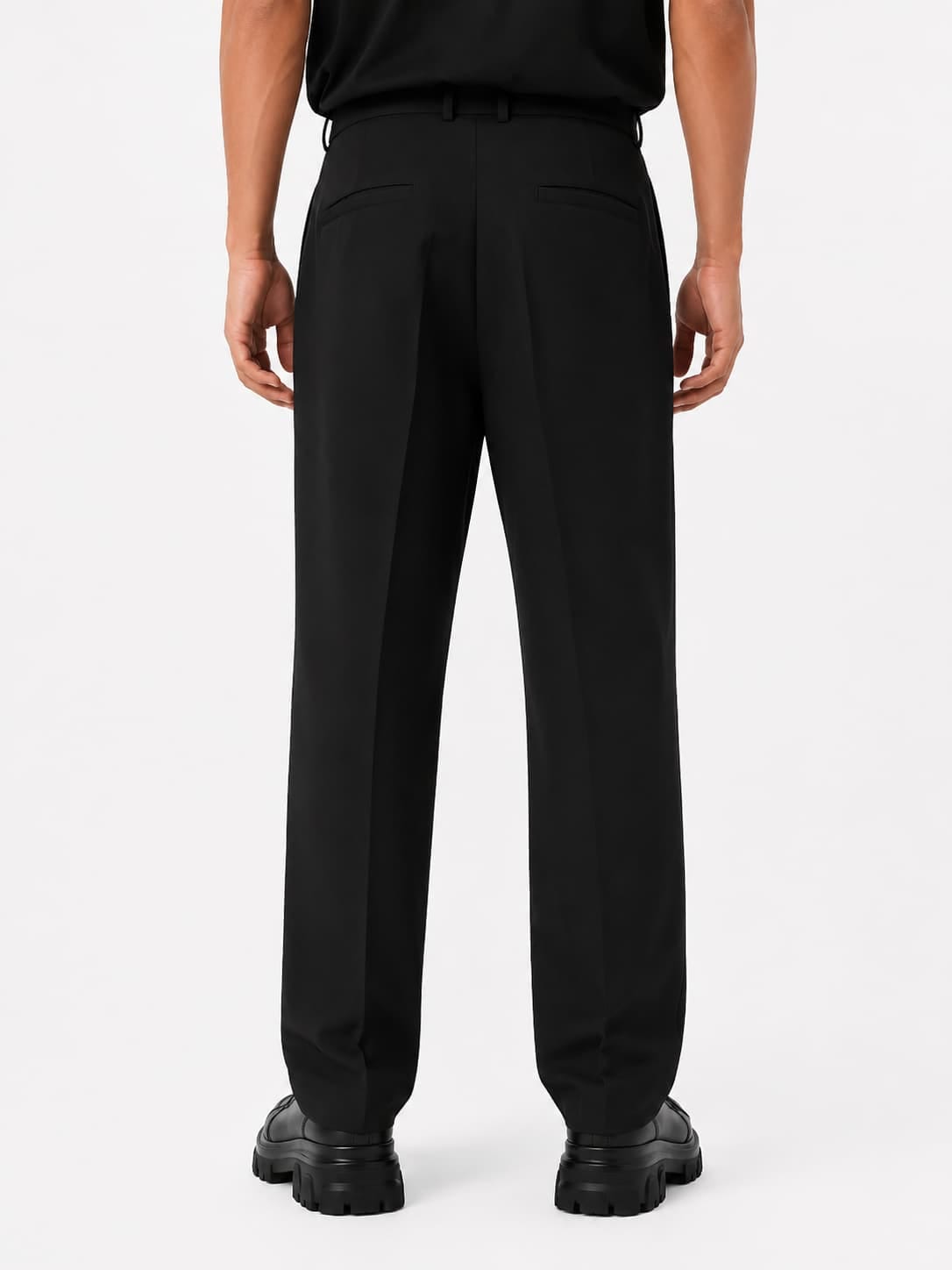 wide leg pants with belt
