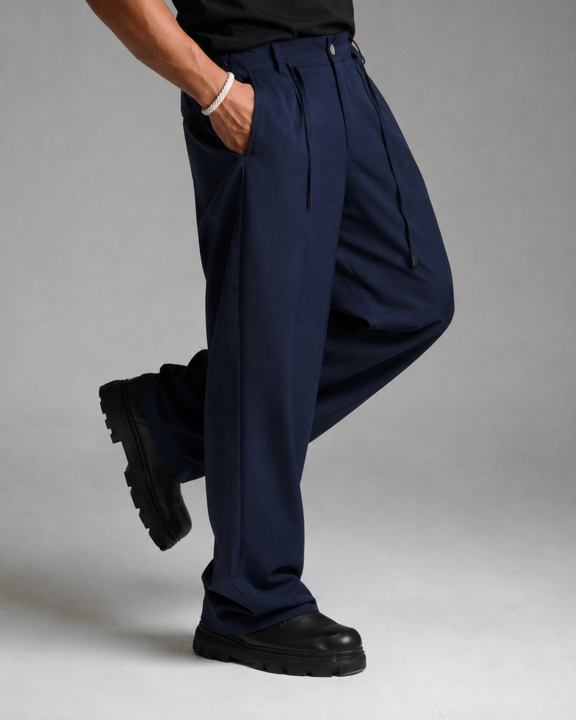 wide leg pants with rope