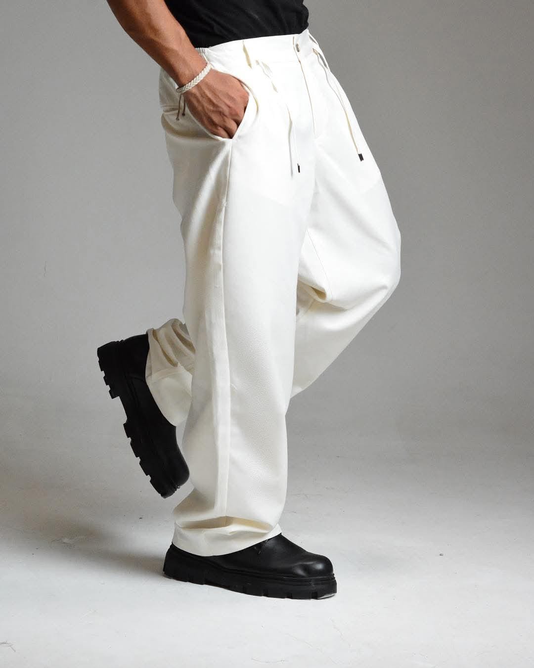 wide leg pants with rope